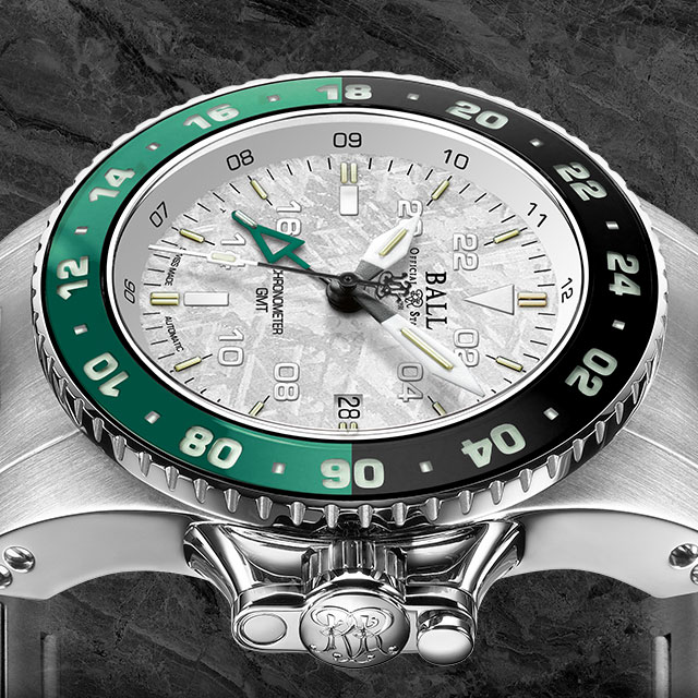 Honoring legendary pilot Brian Shul the AeroGMT II Meteorite is a 3 time zone COSC certified tool watch. Discover now